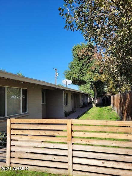 726 W Pepper Place Unit B, Mesa, AZ 85201