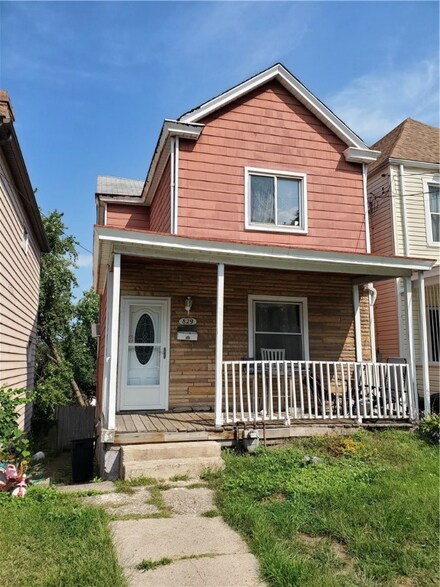 829 E 10th Ave, Homestead, PA 15120