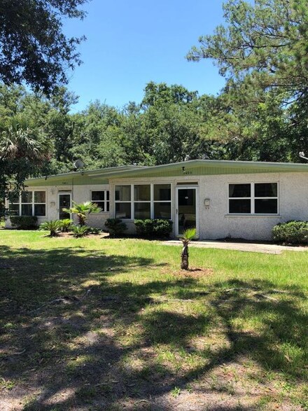 840 N Beachview Dr, Jekyll Island, GA 31527
