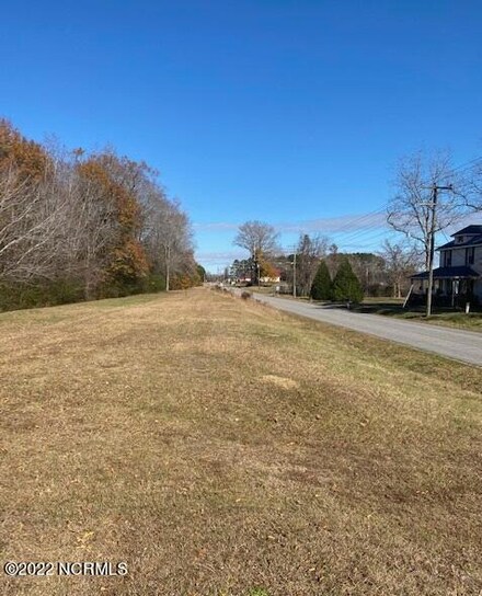 1024 Coburn Ln, Parmele, NC 27871