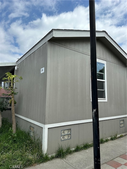 12265 Woodruff Ave, Downey, CA 90241