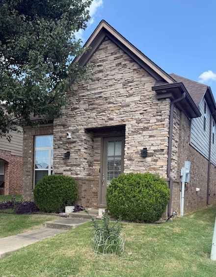 470 Cherokee Cir, Oakland, TN 38060