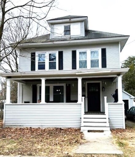 37 S Lincoln St, Keene, NH 03431