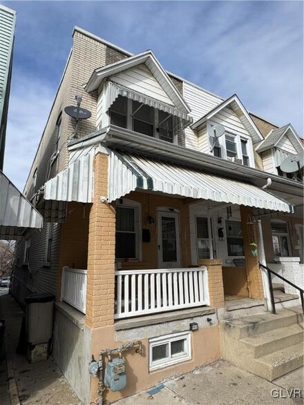 717 W Whitehall St, Allentown, PA 18102