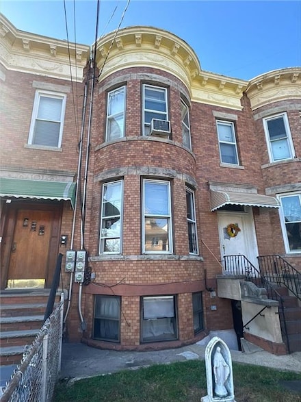 1262 74th St, Brooklyn, NY 11228