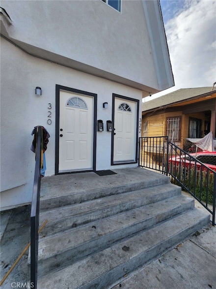 320 E 35th St, Los Angeles, CA 90011