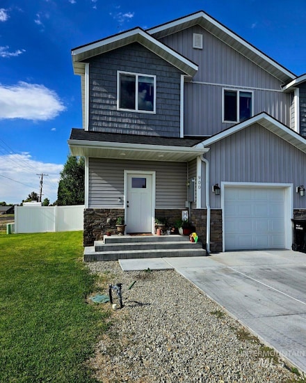 900 E 20th St, Burley, ID 83318