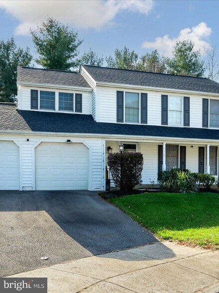 7110 Star Hill Ct, Columbia, MD 21046
