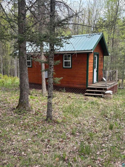 72520 Range Line Rd, Iron River, WI 54847