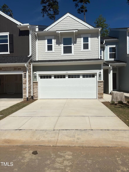 171 Cabernet Dr, Chapel Hill, NC 27516