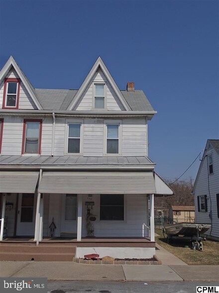 544 Eshelman St, Highspire, PA 17034