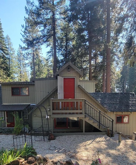 3183 Sly Park Rd, Pollock Pines, CA 95726