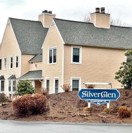 96 Danforth St Unit 21, Taunton, MA 02780