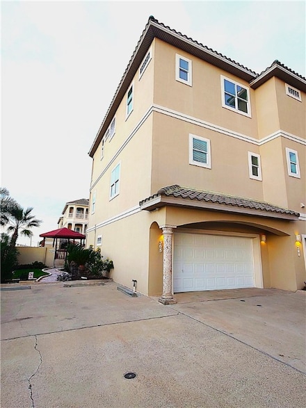 14910 Leeward Dr Unit 305, Corpus Christi, TX 78418