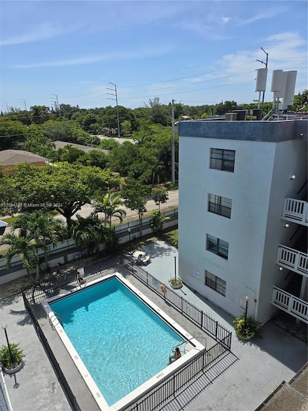 13500 NE 3rd Ct Unit 122, North Miami, FL 33161