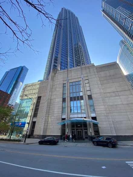 512 N Mcclurg Ct Unit 2303, Chicago, IL 60611