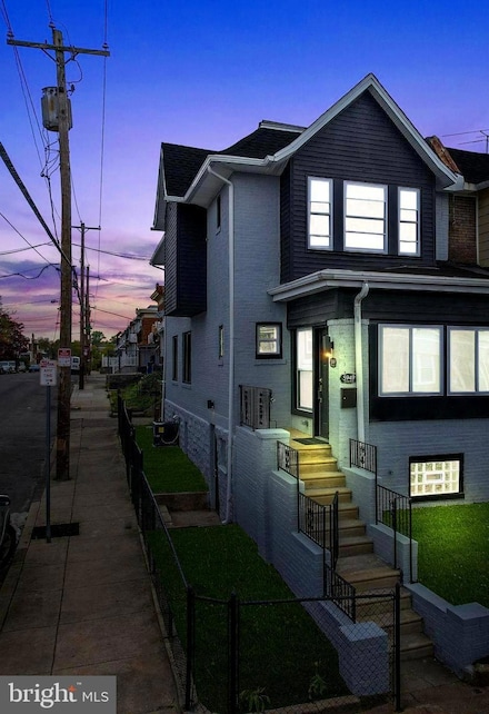 5949 Nassau Rd, Philadelphia, PA 19151