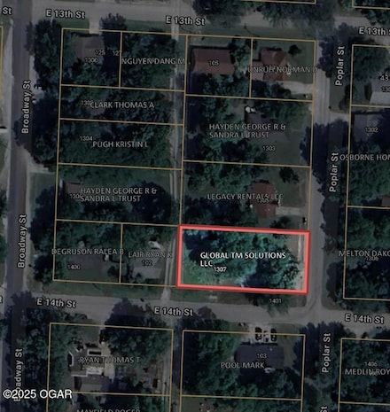 1307 Poplar St Unit 7&8, Lamar, MO 64759