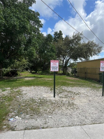 711 SW 8th Ave, Homestead, FL 33030
