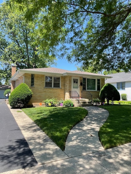 428 E End Ave, Hillside, IL 60162