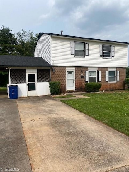 4223 Oak Ridge Dr, Winston Salem, NC 27105