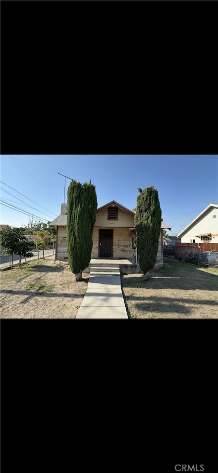 813 E D St, Colton, CA 92324