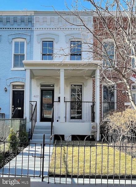 407 12th St SE, Washington, DC 20003