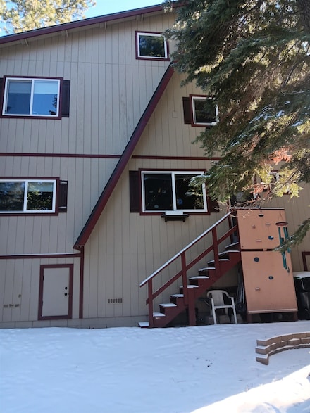 1589 Cree St, South Lake Tahoe, CA 96150