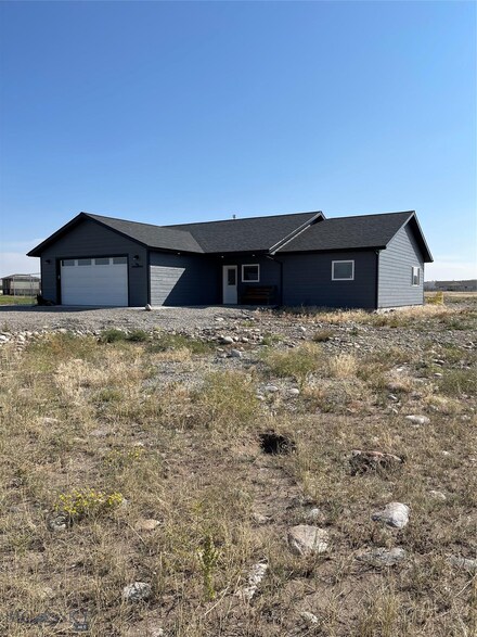 40 Mountain Vista Dr, Big Timber, MT 59011