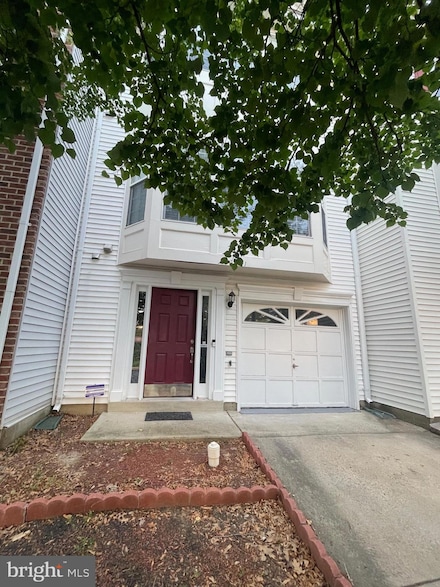 2441 Wheat Meadow Cir, Herndon, VA 20171