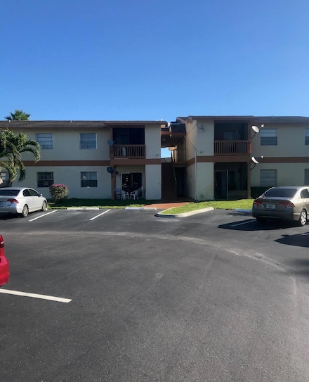 1830 Abbey Rd Unit 105J, West Palm Beach, FL 33415