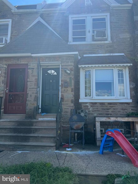 3336 Chippendale St, Philadelphia, PA 19136