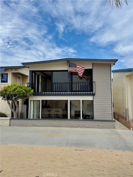 1510 W Oceanfront, Newport Beach, CA 92663