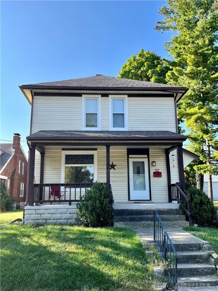 905 E Main St, Eaton, OH 45320