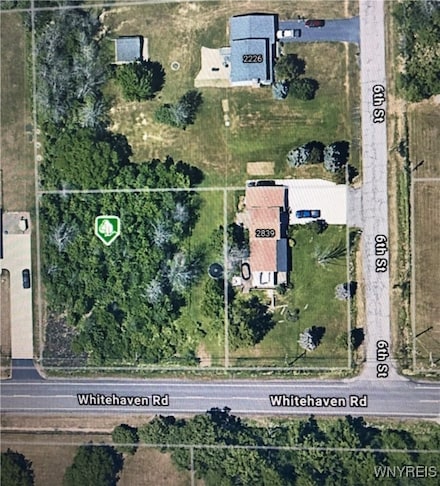 2855 Whitehaven Rd, Grand Island, NY 14072