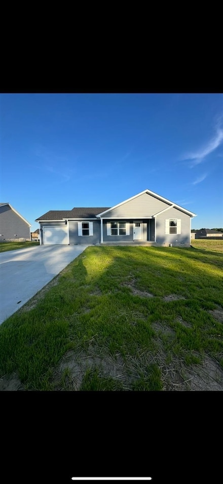 466 Lansing Ln, Bowling Green, KY 42101
