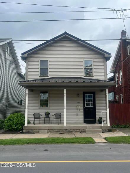 369 Water St, Northumberland, PA 17857