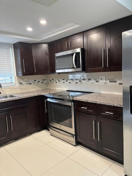 10835 NW 7th St Unit 2241, Miami, FL 33172