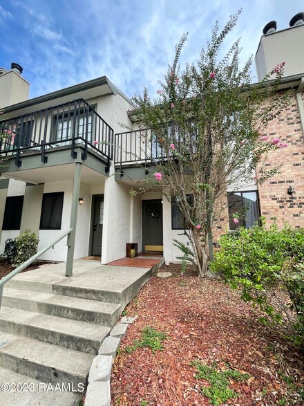 3500 E SiMcOe St Unit 46, Lafayette, LA 70501