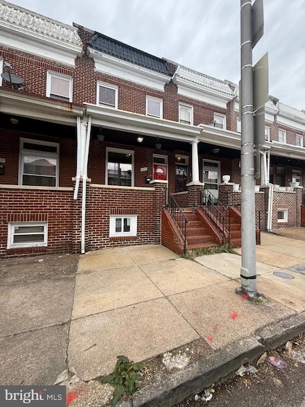 2624 E Biddle St, Baltimore, MD 21213