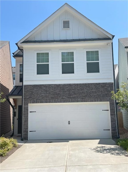 251 Turner Ln, Holly Springs, GA 30188