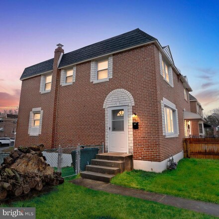 407 Terravilla Ln, Ridley Park, PA 19078