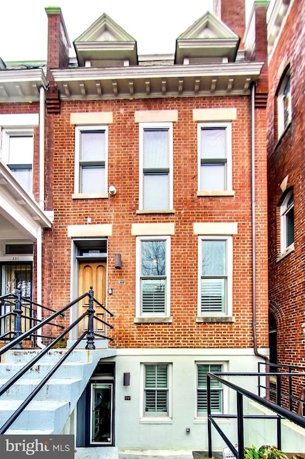 819 D St NE Unit 7, Washington, DC 20002