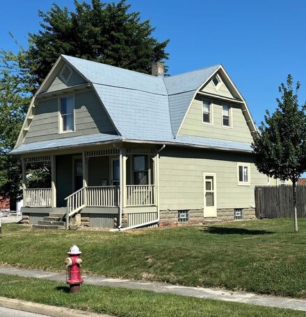 802 E Warren St, Bucyrus, OH 44820