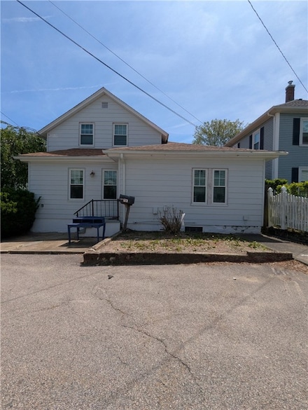 10 Fiume St, West Warwick, RI 02893