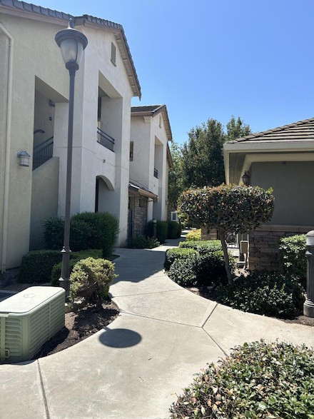 1360 Shady Ln Unit 418, Turlock, CA 95382