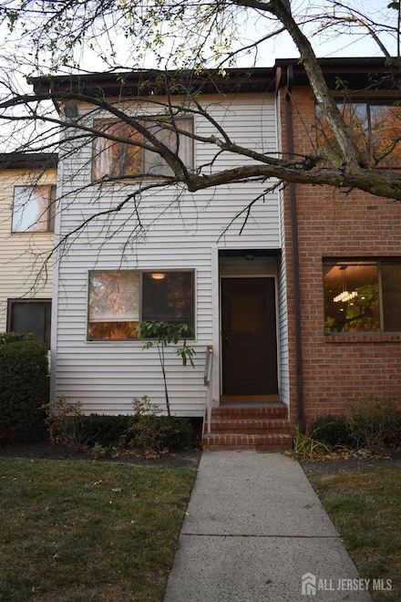 3713 Birchwood Ct, North Brunswick, NJ 08902