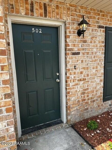 100 Winchester Dr Unit 502, Lafayette, LA 70506