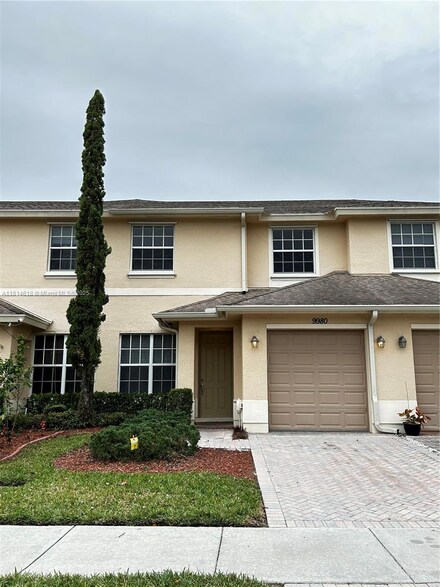 9980 E Villa Cir, Vero Beach, FL 32966