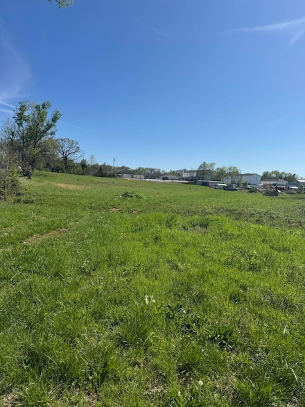 249 Industrial, Sparta, MO 65753